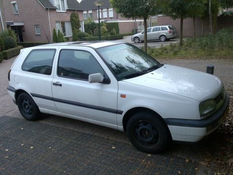 Volkswagen Golf 1.6 GL (1995)