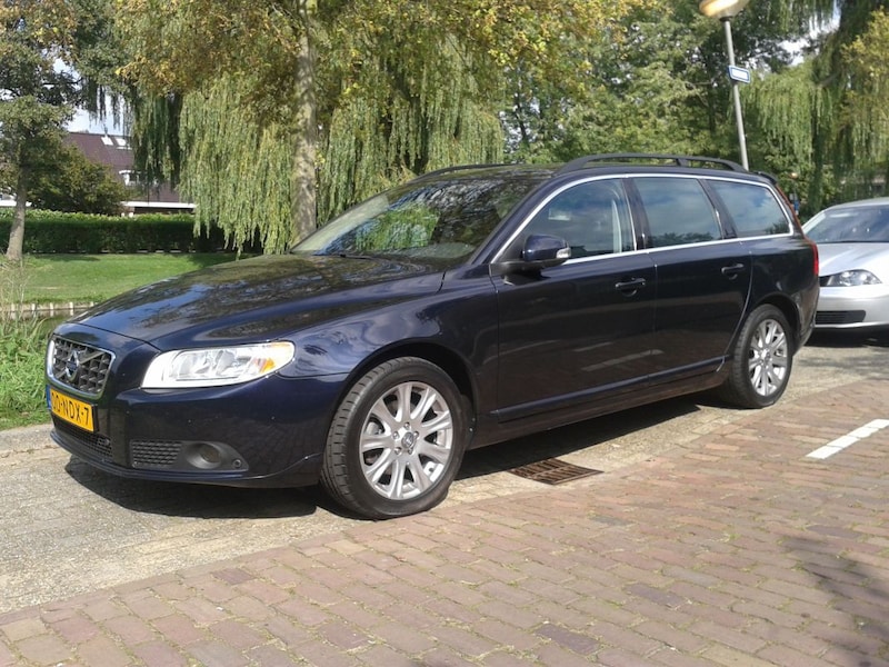 Volvo V70 2.4D Limited Edition (2010)
