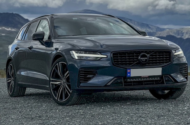 Volvo V60 T8 Recharge AWD R-Design (2020)