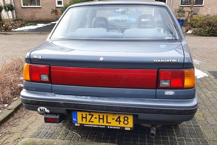 Zélfs op een Charade?