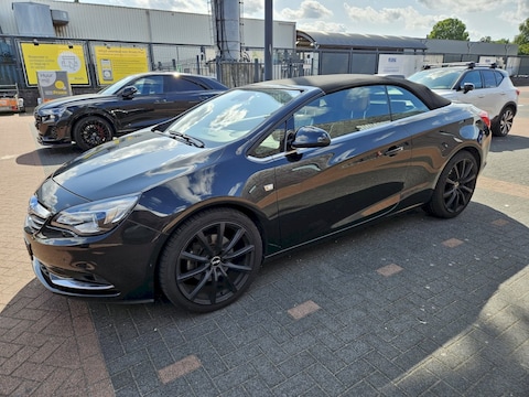 Opel Cascada 1.4 Turbo 140pk S/S Cosmo