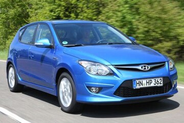 Hyundai i30 CW 1.4i CVVT Blue i-Motion (2010)
