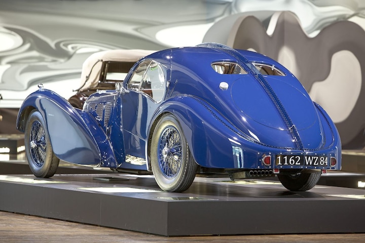 Art deco auto's