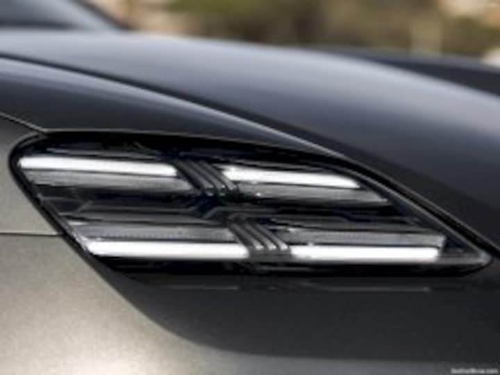 Macan EV