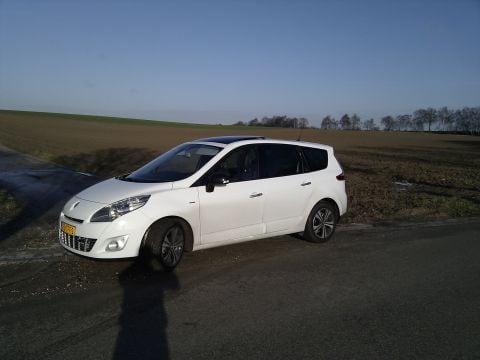 Renault Grand Scénic 1.6 dCi 130 Bose (2012)