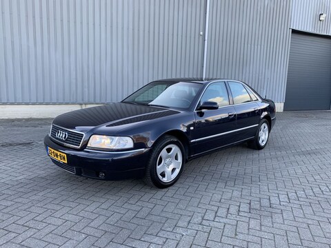 Audi A8 2.8 5V