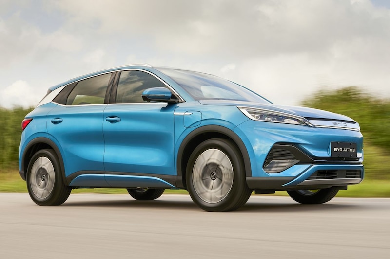 BYD overtakes Tesla as the largest manufacturer of electric cars BYD overtakes Tesla as the largest manufacturer of electric cars