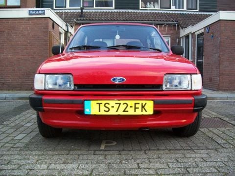 Ford Fiesta 1.1i 3-deurs hatchback (1988)
