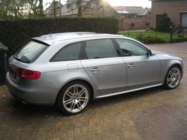 Audi A4 Avant 2.0TDI ABT S-line Quattro Standh.