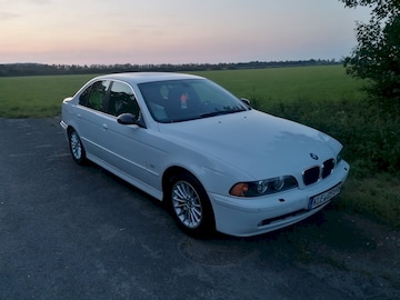 BMW 530d (2001)