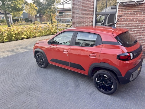 Dacia Spring Electric 65 Extreme