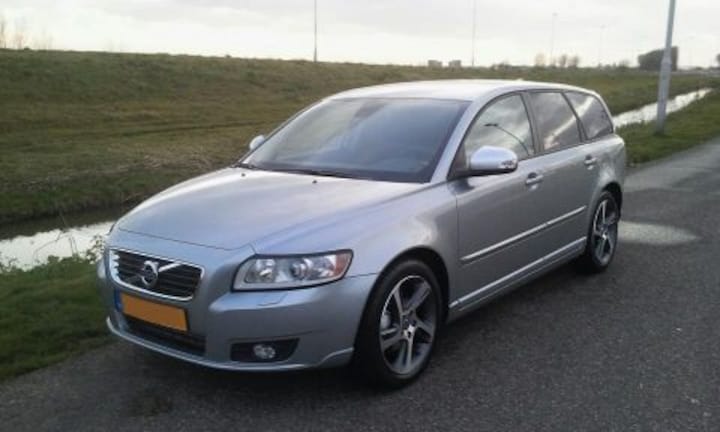 Volvo V50 D2 DRIVe Start/Stop Limited Edition (2012)