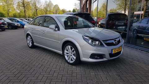Opel Vectra GTS 2.2-16V DGi Temptation Excellence (2008)