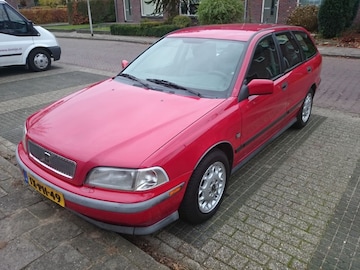 Volvo V40 1.8 (1998)