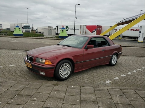 BMW 325i Cabrio