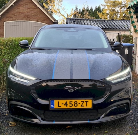 Ford Mustang Mach-E 75kWh RWD