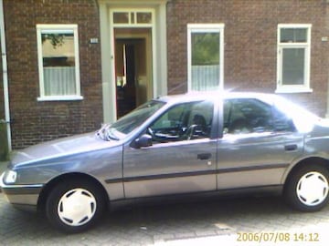 Peugeot 405 GL 1.6i (1993)