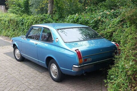 Toyota Carina 1600 Luxe