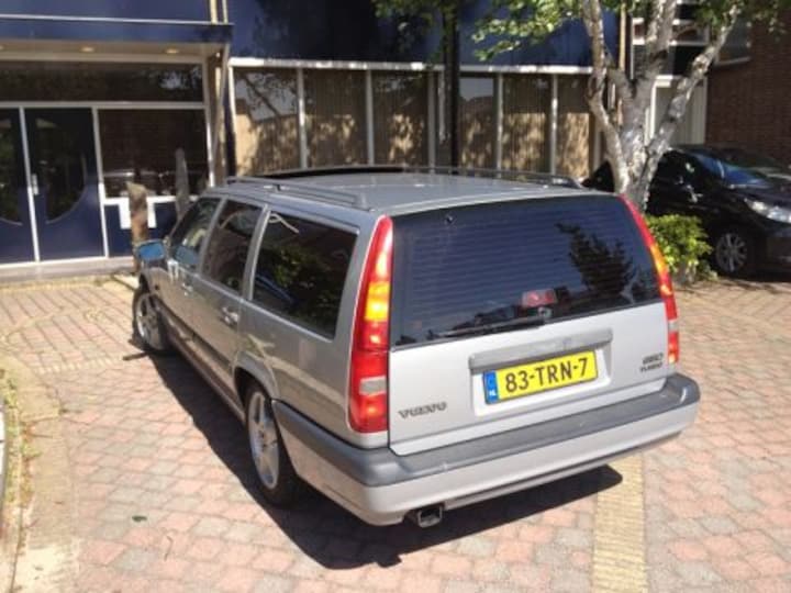 Volvo 850 T-5 2.3i 20V Turbo Estate Exclusive-Line (1997)