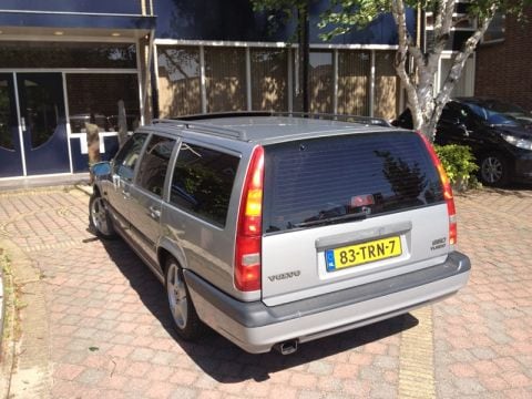 Volvo 850 T-5 2.3i 20V Turbo Estate Exclusive-Line (1997)