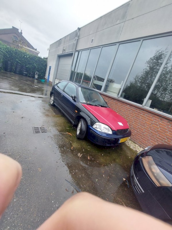 Honda Civic 1.4i City (1998)