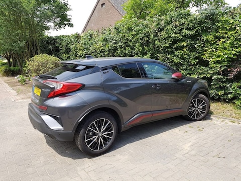 Toyota C-HR 1.8 Hybrid Executive