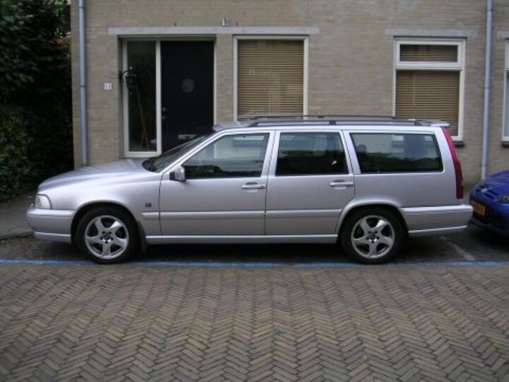 Volvo V70 TDI 2.5 Exclusive-Line