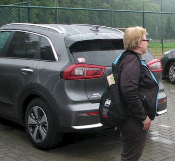 Kia Niro 1.6 GDi Hybrid BusinessLine (2017)