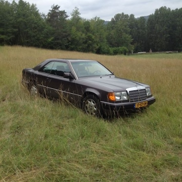 Mercedes-Benz 230 CE (1991)
