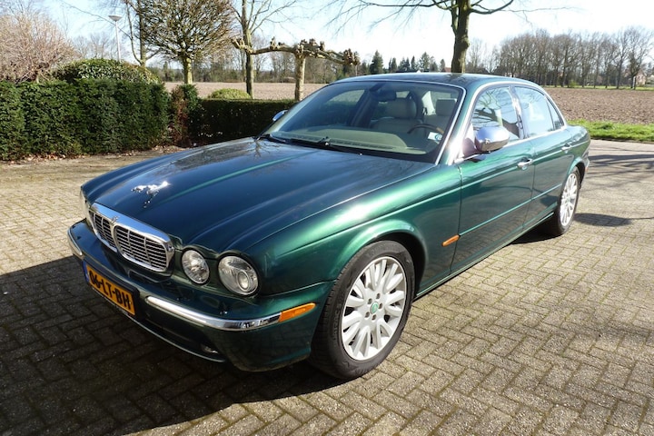 Jaguar XJ8 4.2 Executive (2003)