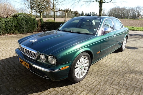 Jaguar XJ8 4.2 Executive (2003)