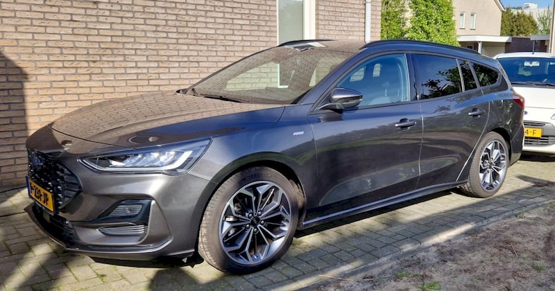 Ford Focus Wagon 1.0 EcoBoost 155pk Hybrid ST Line X (2022)