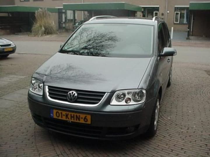 Volkswagen Touran 2.0 TDI 140pk Highline (2005)