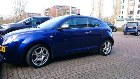 Alfa Romeo MiTo 1.3 JTDm Eco Distinctive (2011)