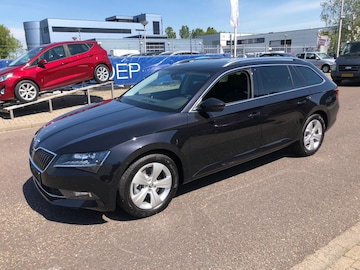 Skoda Superb Combi 1.5 TSI Greentech ACT Sportline Busin (2019)