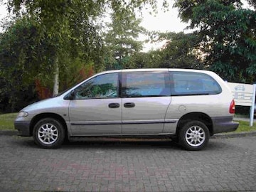 Chrysler Grand Voyager 2.4i SE Luxe (2000)
