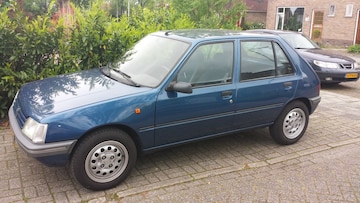 Peugeot 205 Génération 1.4i (1998)