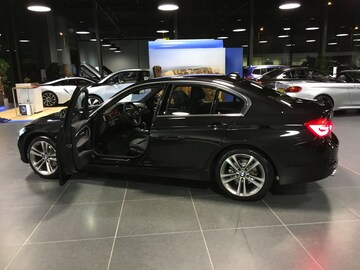 BMW 330e iPerformance (2015)