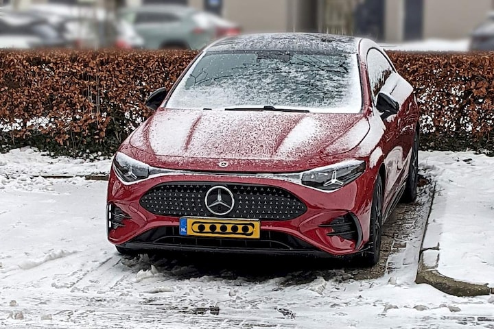 Mercedes-Benz CLA (2025)
