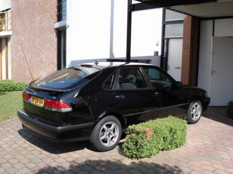 Saab 9-3 S 2.0 Turbo (2000)
