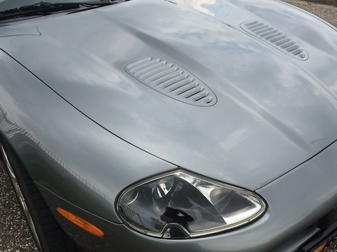 Jaguar XKR (2003)