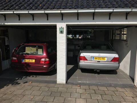 Mercedes-Benz E 200 Classic Combi