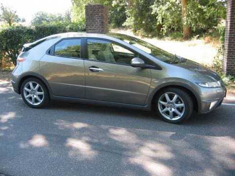 Honda Civic 1.8i-VTEC Executive (2005)