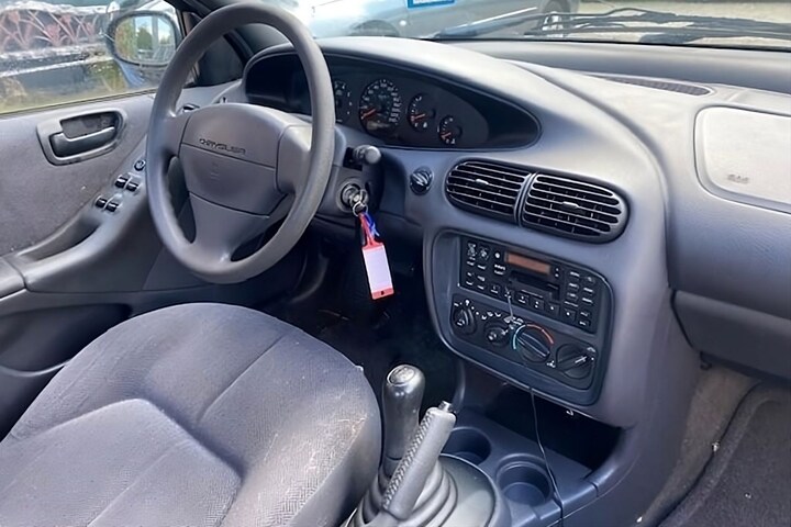 Chrysler Stratus