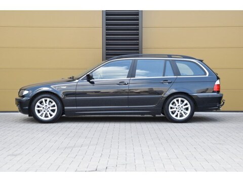 BMW 320i touring Edition