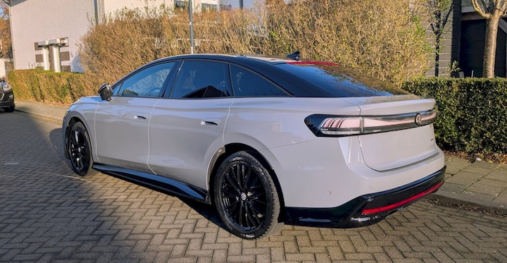 Volkswagen ID.7 77kWh 286pk Pro Limited Edition (2025)