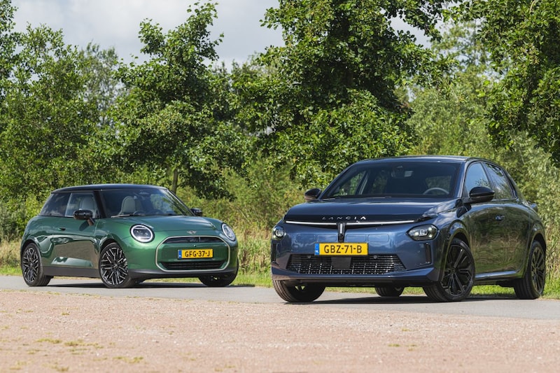 Vroeger was alles leuker, nu is alles beter: Lancia Ypsilon Electric vs. Mini Cooper E