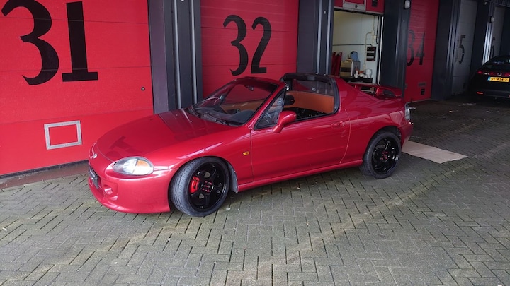 Honda CRX 1.6 VTi (1993)