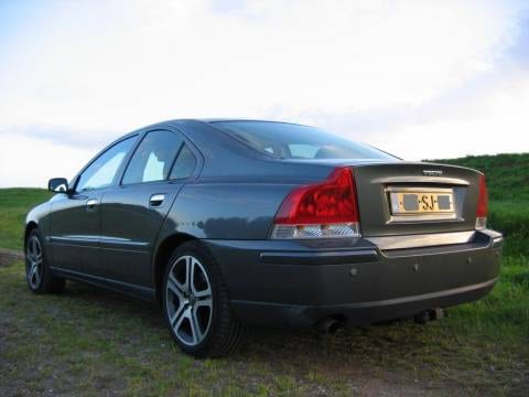 Volvo S60 2.4D Edition II (2006)