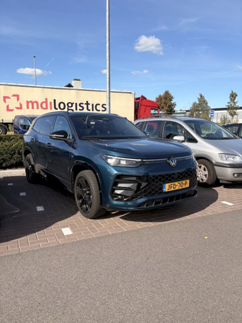 Volkswagen Tayron 1.5 eHybrid 272pk R-Line Edition (2025)